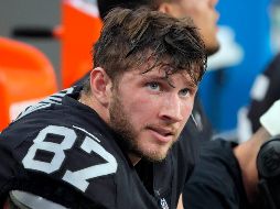 Foster Moreau, de 25 años y quien jugara cuatro años con los Raiders, era agente libre y varios equipos buscaban de sus servicios. AP/R. Scuteri