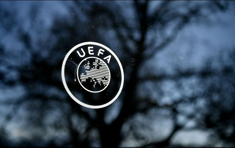¿La UEFA se expedirá antes de que concluya la causa penal? AFP/ARCHIVO