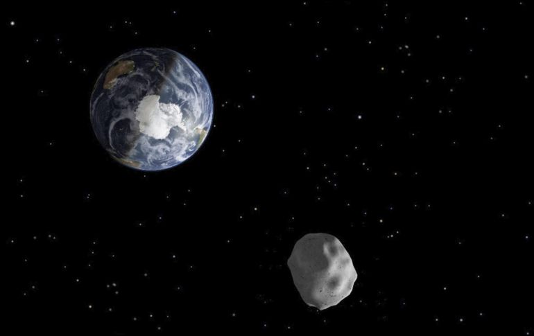 2023 DZ2 pasará a menos de 515 mil kilómetros de distancia de la Luna el sábado, y sobre el océano Índico varias horas después. EFE/Archivo