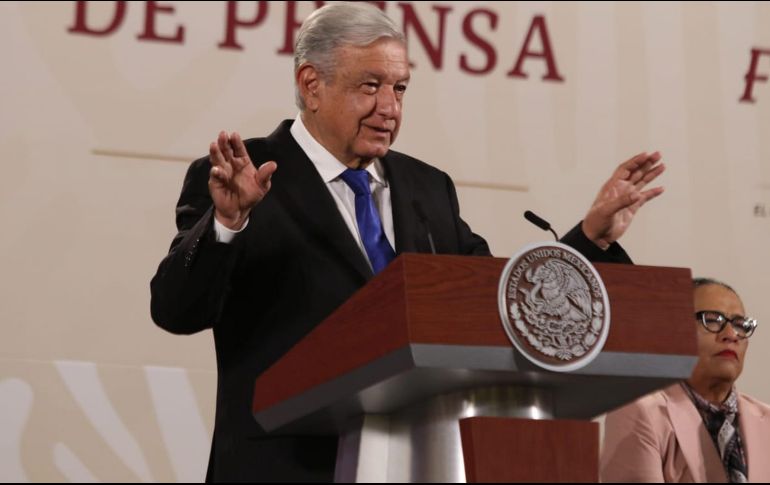 López Obrador justificó el asilo que México ofreció en diciembre pasado a Lilia Paredes, esposa de Pedro Castillo, y a sus dos hijos. SUN/C. Mejía