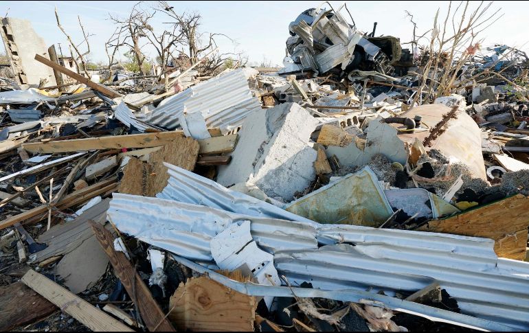 Advierten que las fuertes tormentas continuarán este domingo en porciones del este de Luisiana, el sur de Mississippi y el sur de Alabama. AP/R. Solís