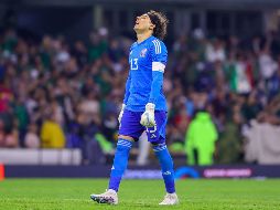 Memo Ochoa fue abucheado por la afición en el empate de 2-2 ante Jamaica. IMAGO 7