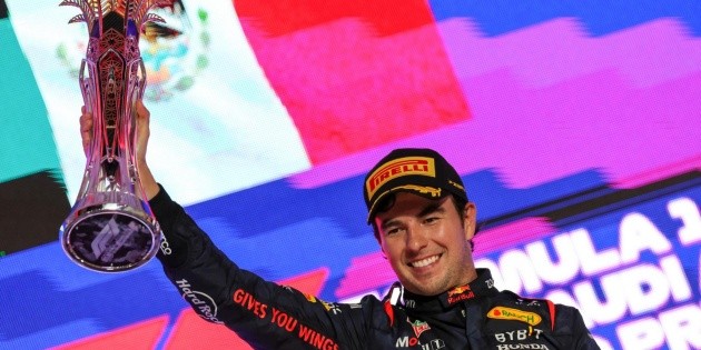 Checo Pérez "ha tenido un crecimiento en el volante", dice jefe de Red Bull