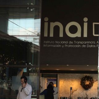 Avanzan sin examen aspirantes a comisionados del Inai