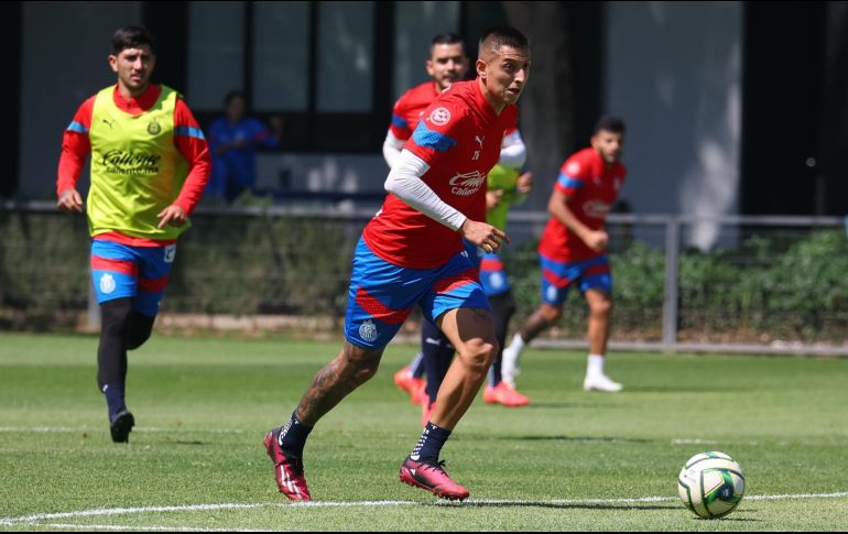 Roberto “Piojo” Alvarado, “Nene” Beltrán y Gilberto “Tiba” Sepúlveda ya entrenaron con Chivas. ESPECIAL/Chivas