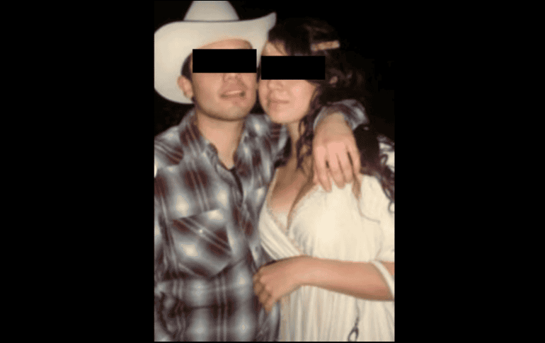 En redes sociales se comparten imágenes de Adriana Meza en situaciones familiares, junto a Ovidio, sin que exista certeza sobre su naturaleza ni mayores detalles al respecto. ESPECIAL