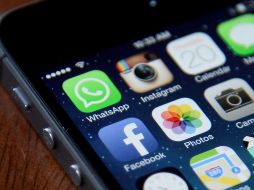 Las aplicaciones vuelven más interactiva la experiencia de los celulares. EFE/ ARCHIVO