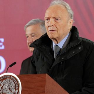 López Obrador pide a Gertz Manero atender investigaciones de incendio