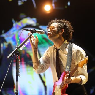 The 1975 hace cantar a sus fanáticos tapatíos en la VFG
