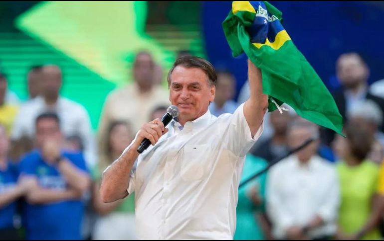 El líder de extrema derecha ha regresado de su estancia de tres meses en Florida, será recibido en un acto privado por su esposa Michelle y por el presidente de la formación, Valdemar Costa Neto. EFE