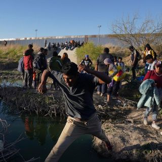 Caen ocho por muerte de migrantes en Ciudad Juárez