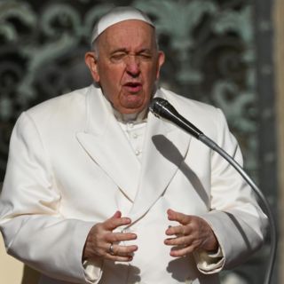 El Papa Francisco no oficiará misas de Semana Santa, según medios