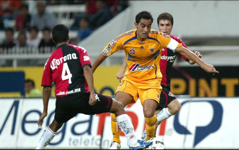 Walter durante su carrera como futbolista jugaba como mediocampista y durante su estancia en Tigres (2002-2007) fue campeón de goleo en el Apertura 2005. EL INFORMADOR / ARCHIVO