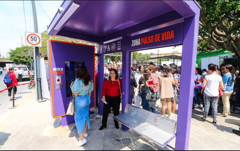 El Ayuntamiento de Guadalajara instaló una zona Pulso de Vida en San Juan de Dios, ubicada afuera del mercado en el lado de Calzada Independencia. EL INFORMADOR/ ARTURO NAVARRO