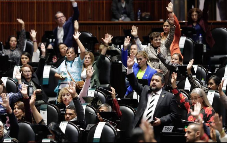C 455 votos a favor y 25 abstenciones por parte del PT,  la Cámara de Diputados aprobó la denominada 