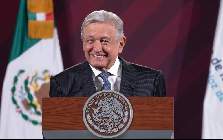 López Obrador señaló que con la insaculación no se cometieron los mismos errores y vicios del pasado de repartirse los cargos entre partidos. EFE/Presidencia de México