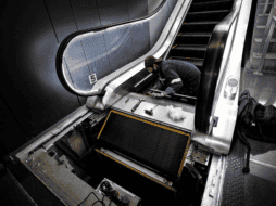 Desde hace tres días, el Siteur está trabajando en un programa intensivo de restablecimiento del servicio de escaleras y elevadores. TWITTER / @SITEURJAL