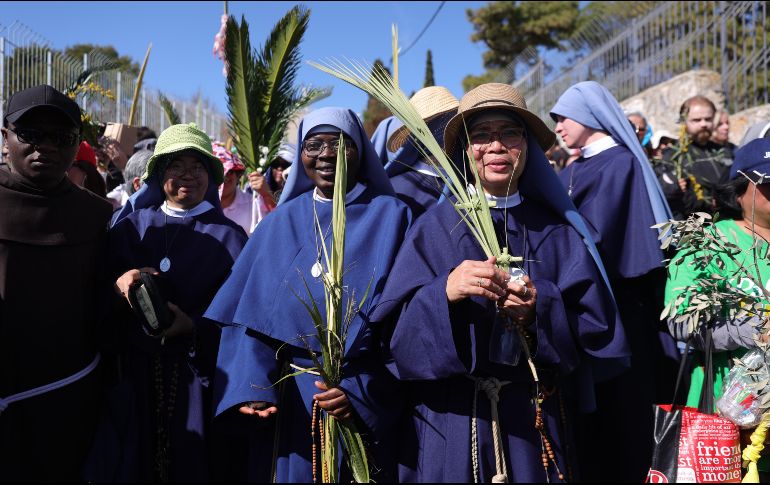Procesión por el Domingo de Ramos en Jerusalén. EFE/A. Sultán