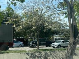 La Policía Estatal custodia el Centro de Verificación Responsable en Puerto Vallarta. ESPECIAL / J. Graciano