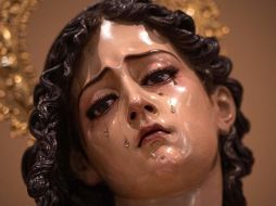 Escultura de María Magdalena en la exposición de arte religioso 