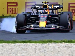 En la clasificación de constructores, Red Bull se mantiene a la cabeza tras los triunfos consecutivos de Verstappen y Checo Pérez. AFP / P. Crock