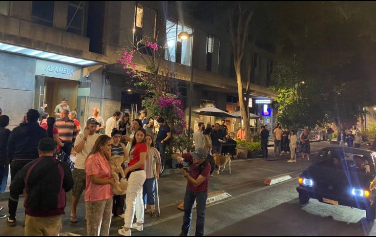 El temblor fue de magnitud 5.2 con epicentro en Puerto Escondido, Oaxaca, pero fue percibido en la CDMX. Cortesía/ Israel Carreón