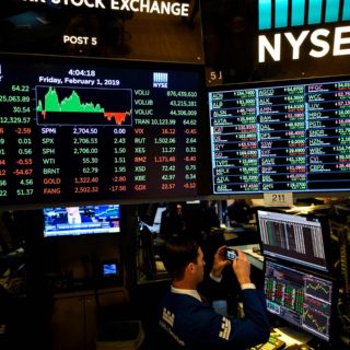 Wall Street cierra en verde y el Dow Jones sube un 0.07%