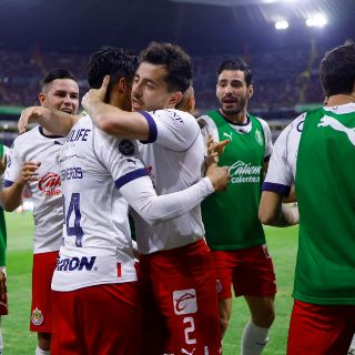 Chivas, cerca de igualar su marca del último título