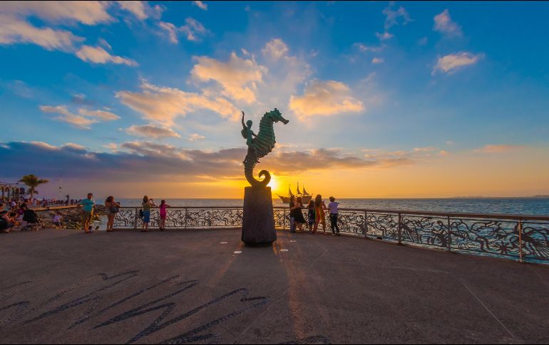 Disfruta de las playas de Puerto Vallarta. ESPECIAL/FIDEICOMISO PÚBLICO PARA LA PROMOCIÓN Y PUBLICIDAD TURÍSTICA DE PUERTO VALLARTA.