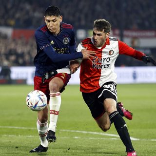 Edson Álvarez y el Ajax eliminan de la Copa a Santi y el Feyenoord