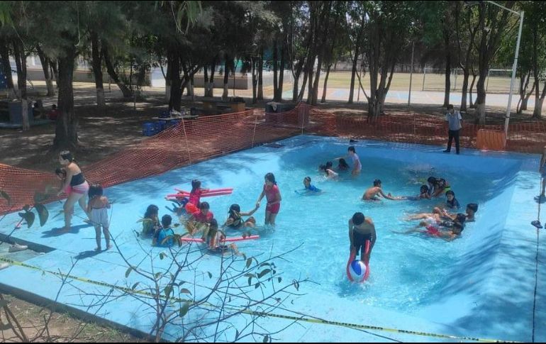 Las albercas se encuentran instaladas en unidades deportivas del municipio de Tlajomulco. ESPECIAL