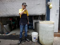 Los habitantes de la Zona Metropolitana de Guadalajara se preparan de cara a los cortes del SIAPA que inician hoy. EL INFORMADOR/Archivo