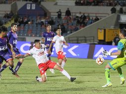 El portero César López y la defensa de los Alteños contuvieron el ataque de los Cimarrones. IMAGO7/V. Lizardi