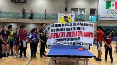 Los manifestantes interrumpieron el Campeonato Juvenil de Cuarta Fuerza de Tenis de Mesa. ESPECIAL