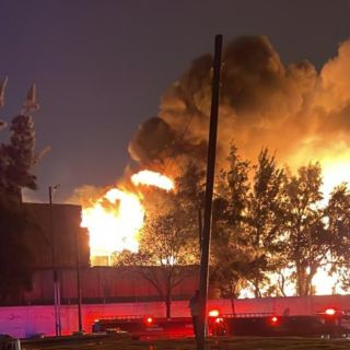 Reportan saldo blanco en incendio de Central de Abastos de la CDMX