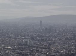 No es la primera vez que se visualizan nublados los cielos debido a la contingencia ambiental que produce la contaminación. EL INFORMADOR/ARCHIVO