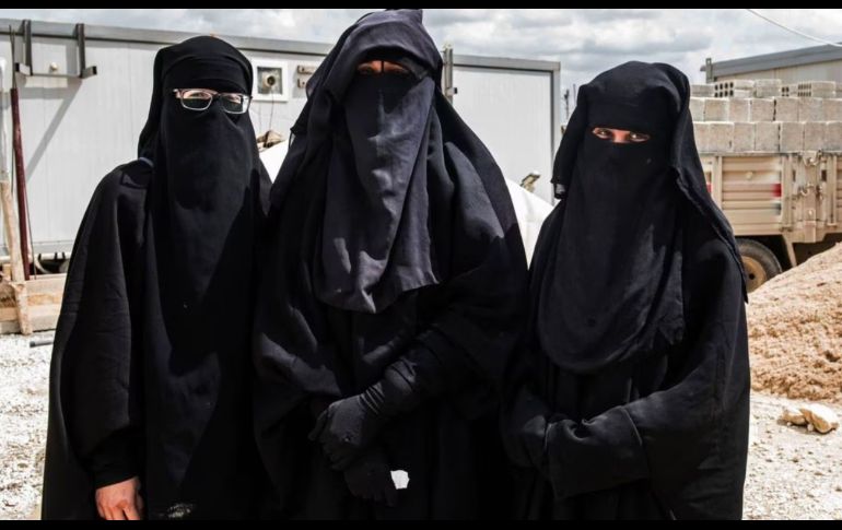 Las mujeres quedaron detenidas hasta que hagan el compromiso de no causar problemas en Canadá. ESPECIAL