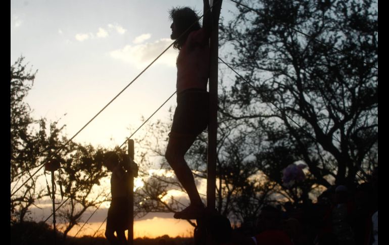 El Viernes Santo conmemora la Pasión y Muerte de Jesús en la cruz, en cuestión teológica es la intersección por la salvación universal. EL INFORMADOR / C. Zepeda