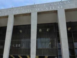 La omisión del servidor público vulneró su libertad personal, así como su derecho a la seguridad jurídica y a la honra pública. SUN