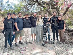 Equipo de filmación y actores. ESPECIAL