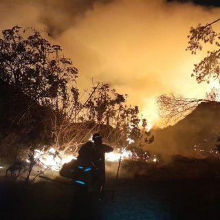 Dos brigadistas resultan con quemaduras en incendio en La Primavera
