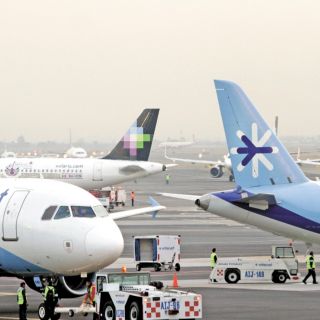 Interjet volverá a volar en México pese a quiebra, asegura Del Valle