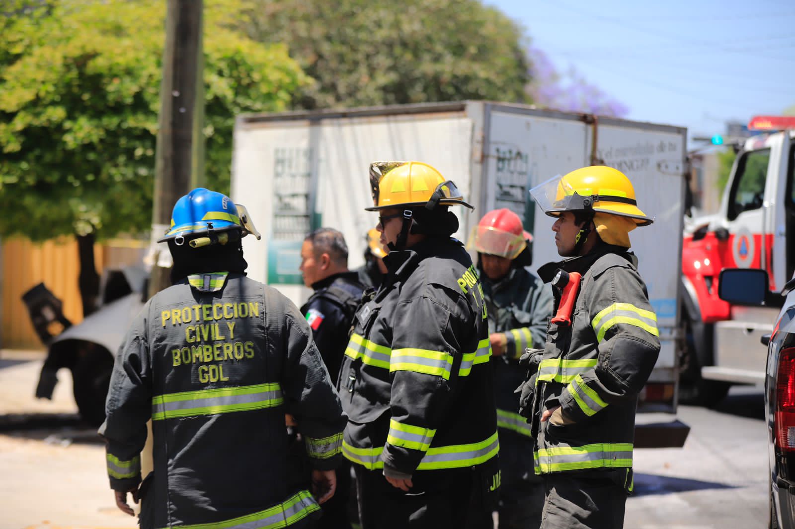 Bomberos de Jalisco acudieron al lugar de los hechos. CORTESÍA/ Protección Civil y Bomberos Gdl