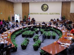 Buscan quitar el requisito de tener título profesional de nivel licenciatura, con antigüedad mínima de cinco años, para ser consejero del Instituto Nacional Electoral. SUN / ARCHIVO