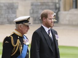 El príncipe Enrique, que se distanció de la monarquía británica, asistirá sin su esposa Meghan ni sus hijos a la coronación de su padre el rey Carlos III. AFP / ARCHIVO