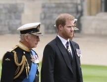 El príncipe Enrique, que se distanció de la monarquía británica, asistirá sin su esposa Meghan ni sus hijos a la coronación de su padre el rey Carlos III. AFP / ARCHIVO