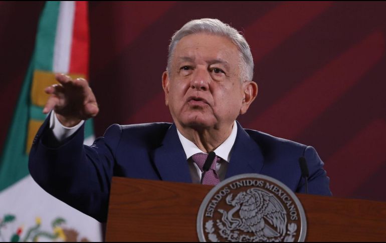 López Obrador acusó también que la entrega de permisos de la Cofepris a empresas que comercializan productos derivados del cannabis vinculadas con Vicente Fox es un caso de influyentismo. SUN / ARCHIVO