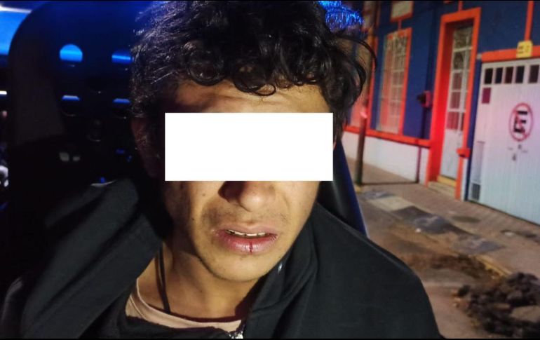 Los ladrones llevaban consigo una bocina y una pantalla. ESPECIAL/Policía de Guadalajara