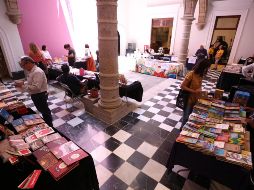 Se cuenta con exposición y venta de libros, círculos de discusión con enfoque profesional —dirigidos a editores, libreros y profesionales del libro—, puntos de encuentro y mesas de negocios. CORTESÍA / Cultura GDL