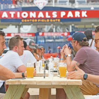 MLB: Critican extensión de venta de alcohol